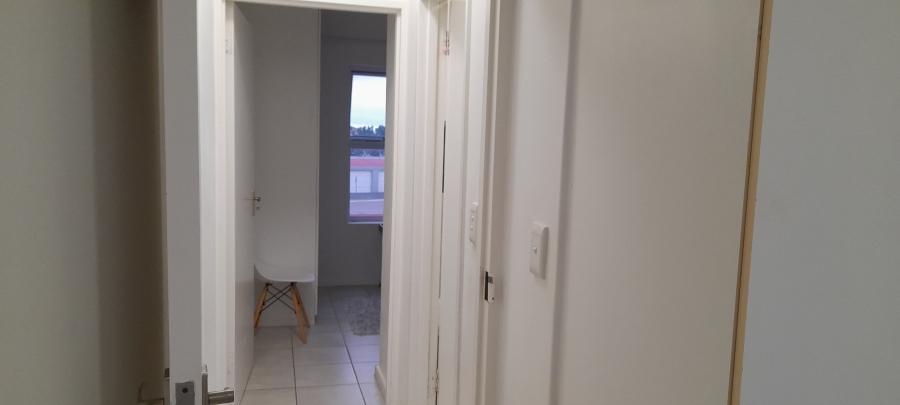 2 Bedroom Property for Sale in Parklands Western Cape